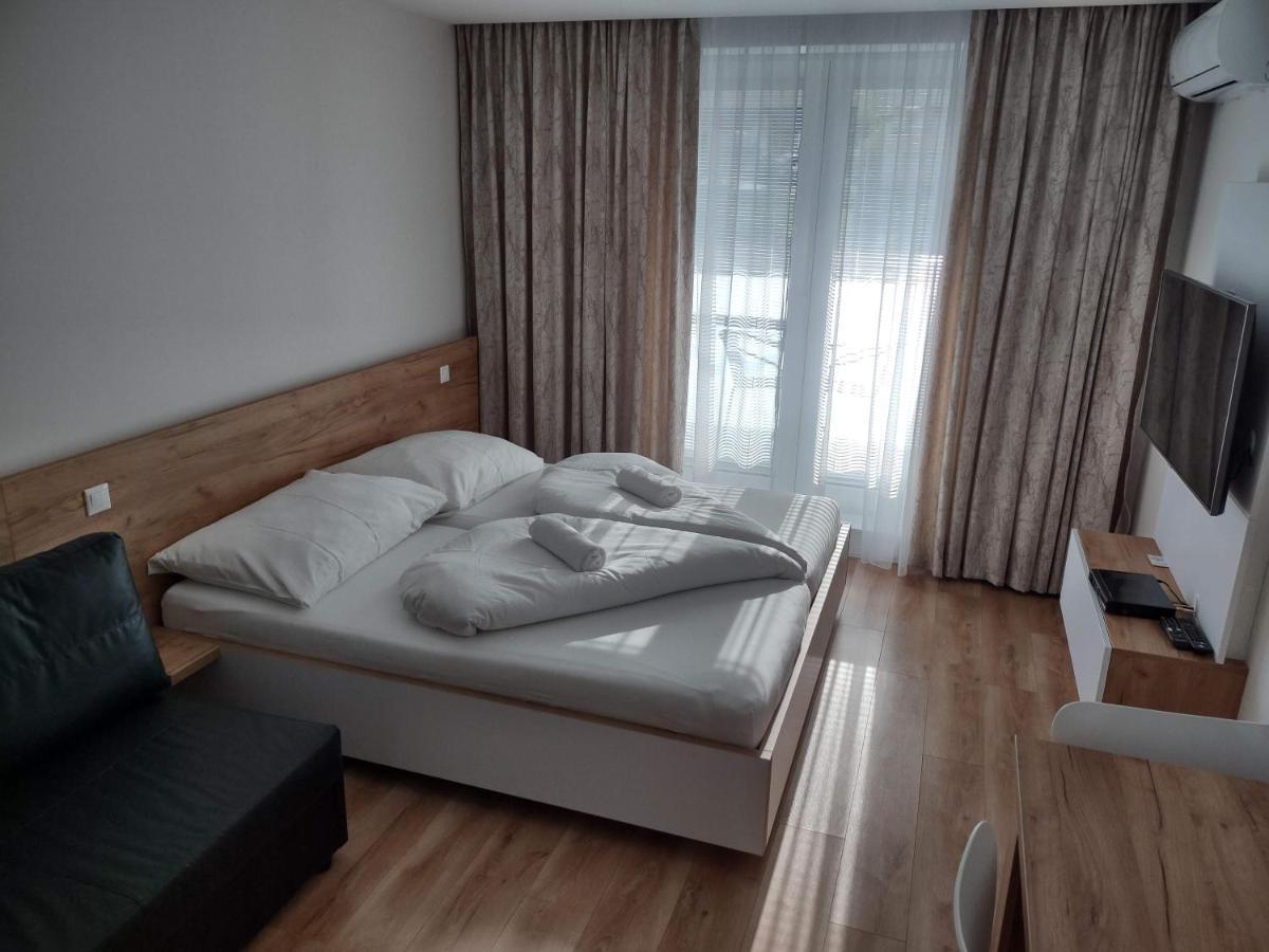 Apartman Kyjev Подгайска Экстерьер фото