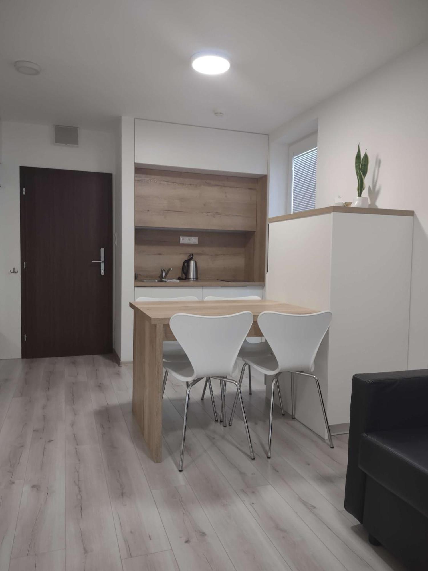 Apartman Kyjev Подгайска Экстерьер фото